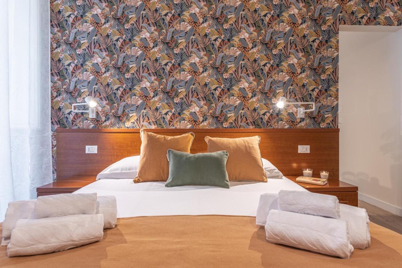 Vittoria Garden Suites ローマ エクステリア 写真