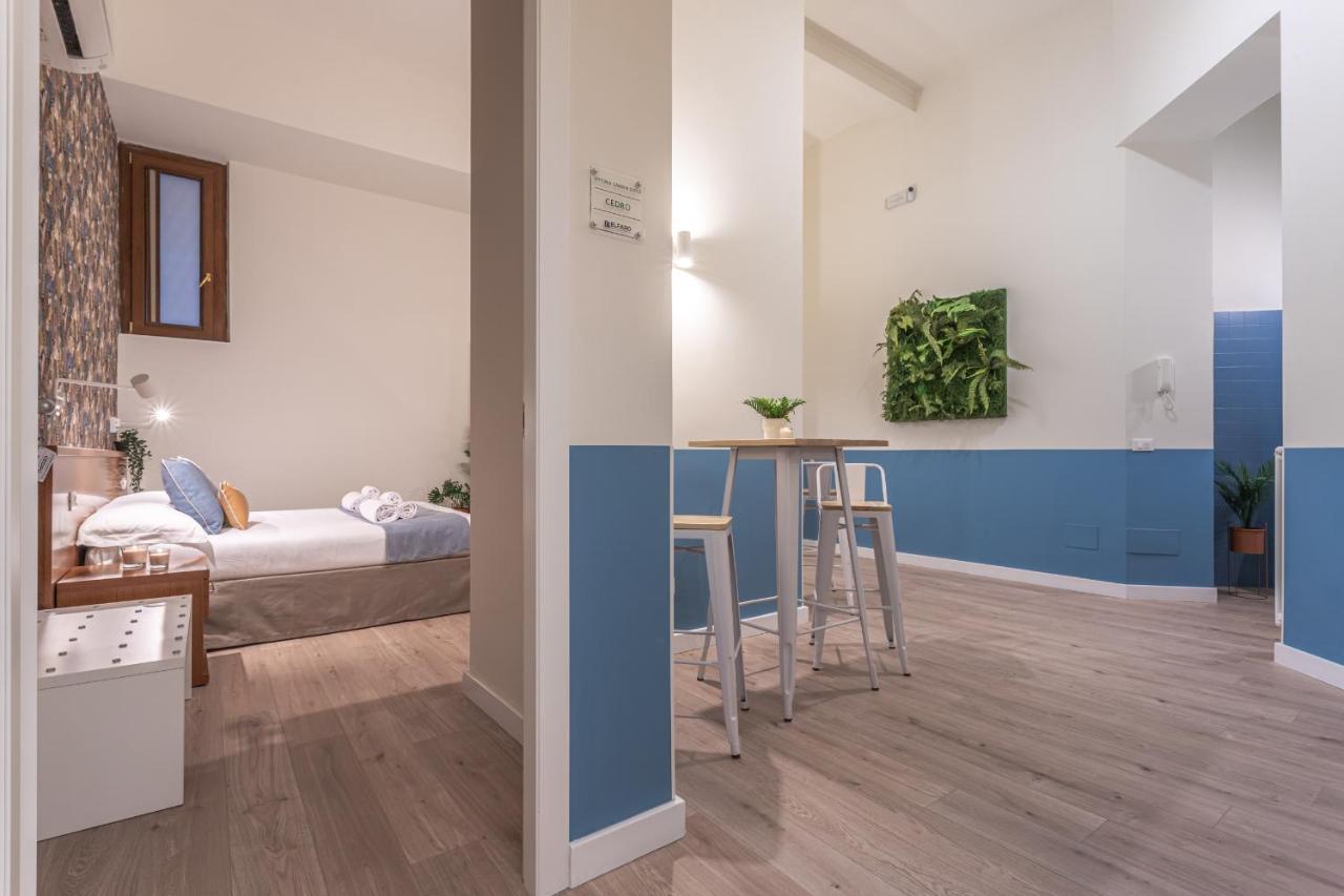 Vittoria Garden Suites ローマ エクステリア 写真