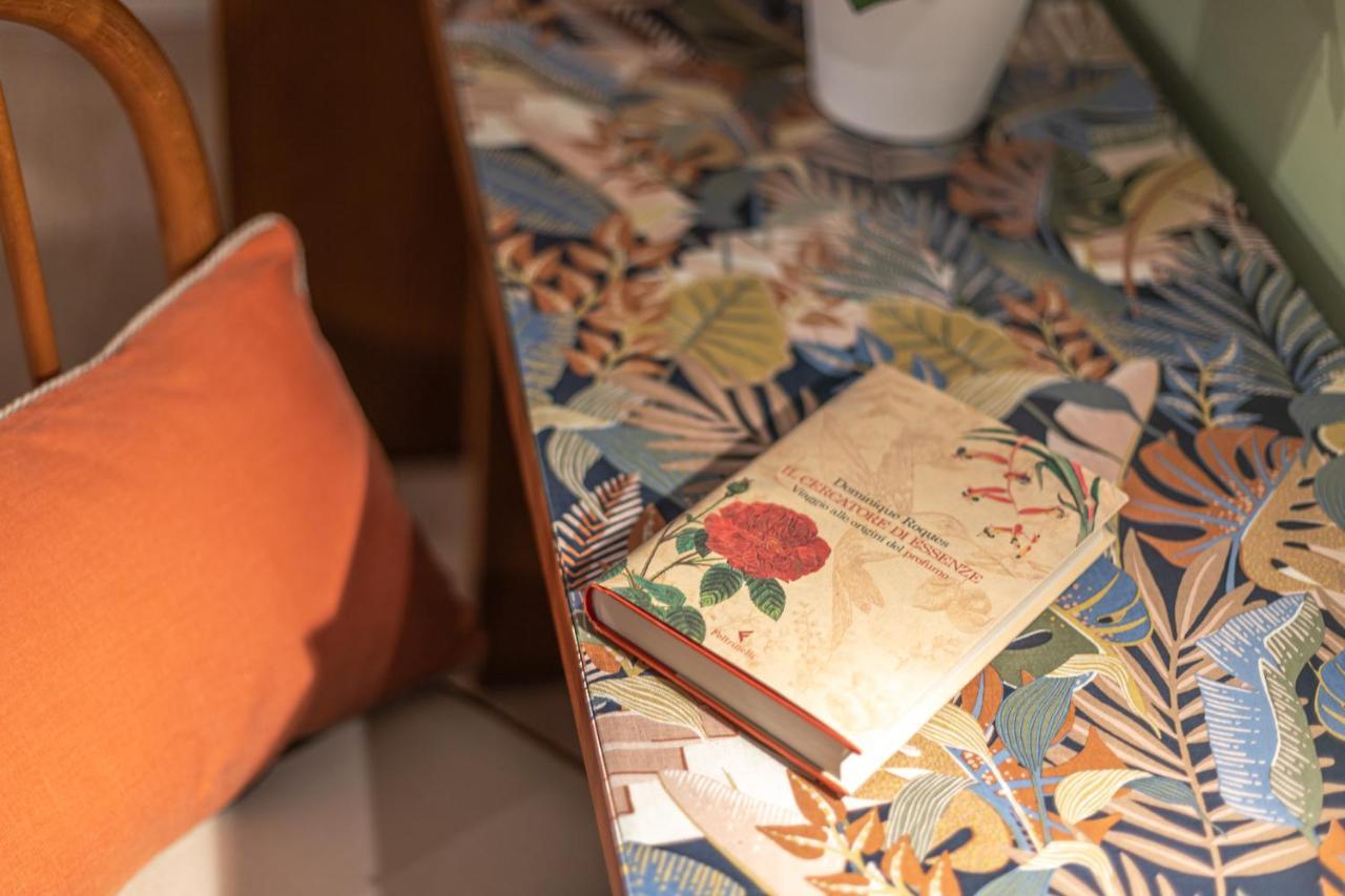 Vittoria Garden Suites ローマ エクステリア 写真
