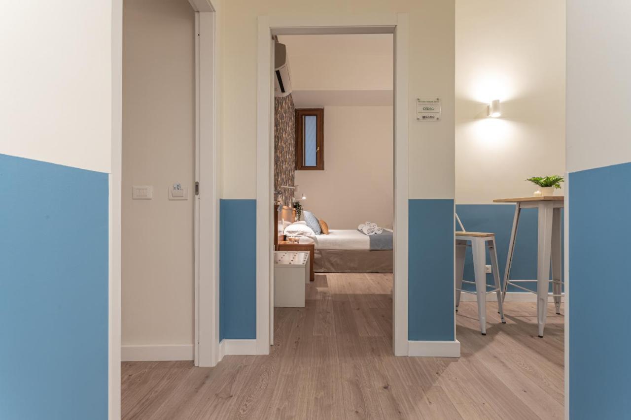 Vittoria Garden Suites ローマ エクステリア 写真