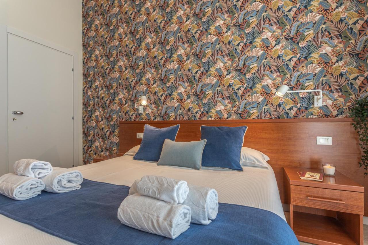 Vittoria Garden Suites ローマ エクステリア 写真