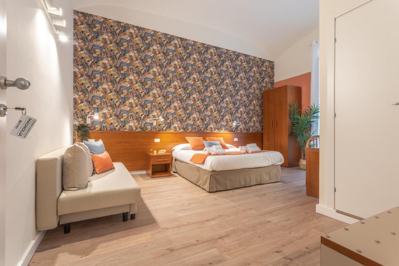 Vittoria Garden Suites ローマ エクステリア 写真